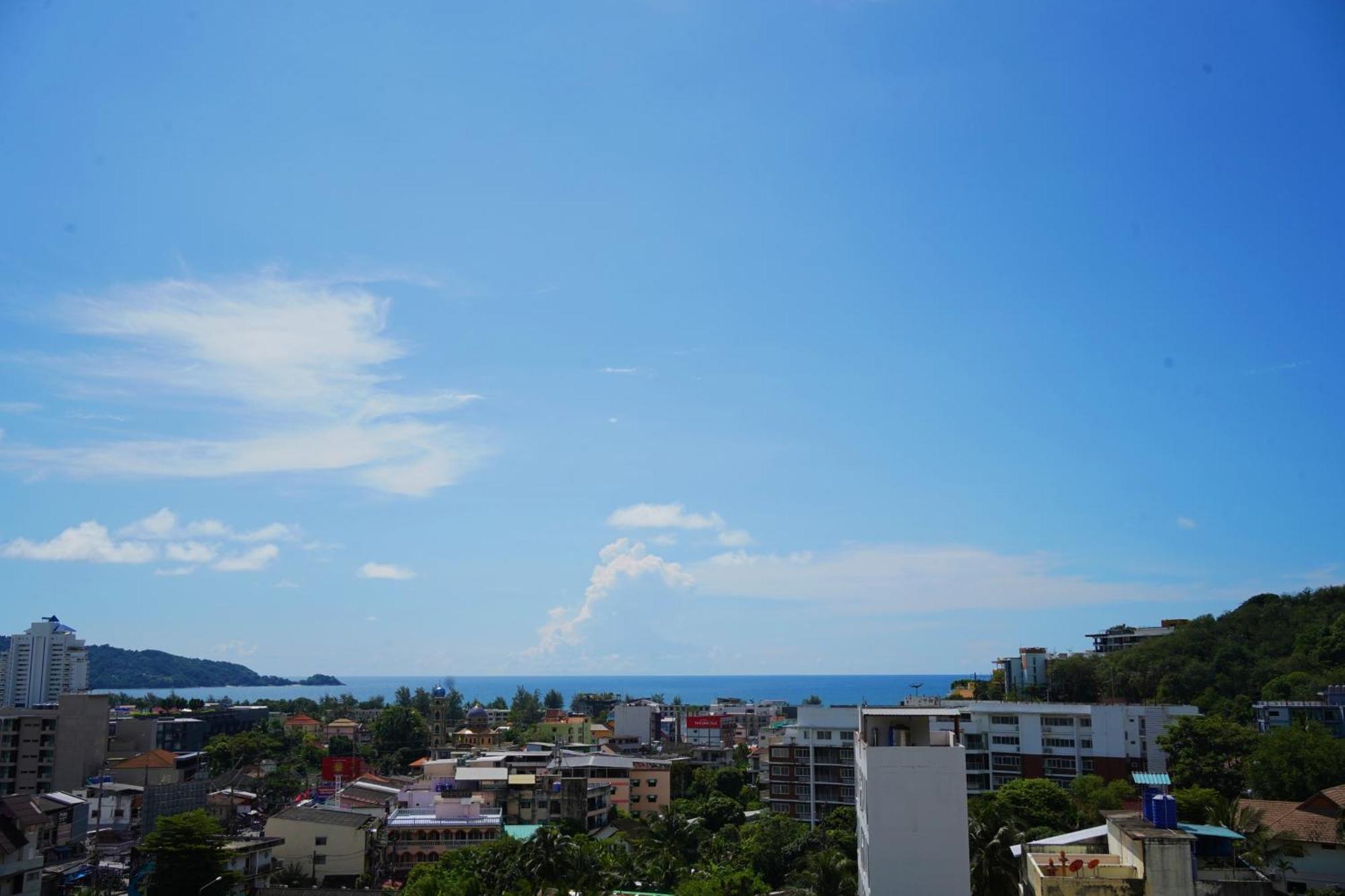 Casa Del M Phuket - Newly Renovated Отель