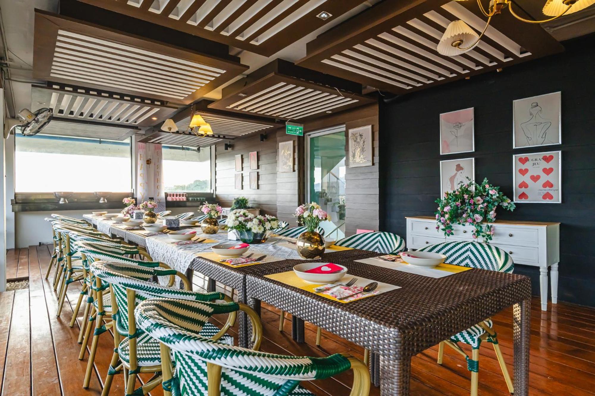 Casa Del M Phuket - Newly Renovated Отель Patong